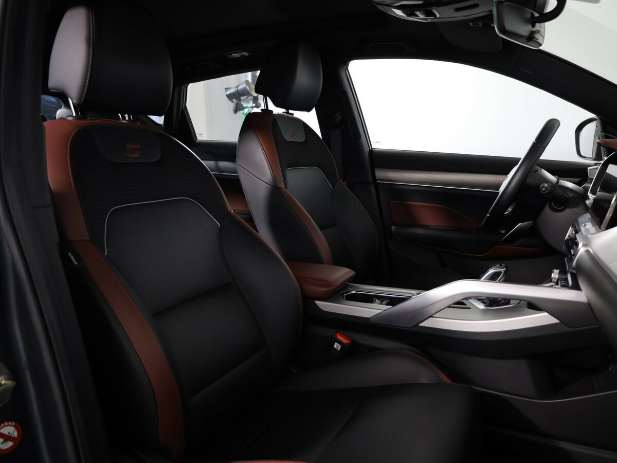 Б/У Джили Кулрэй 2022 года. Фото: #11