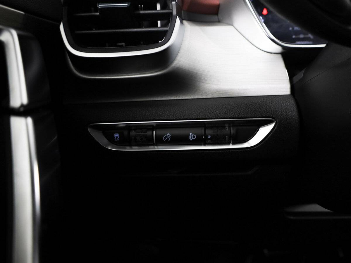 Б/У Джили Кулрэй 2022 года. Фото: #21