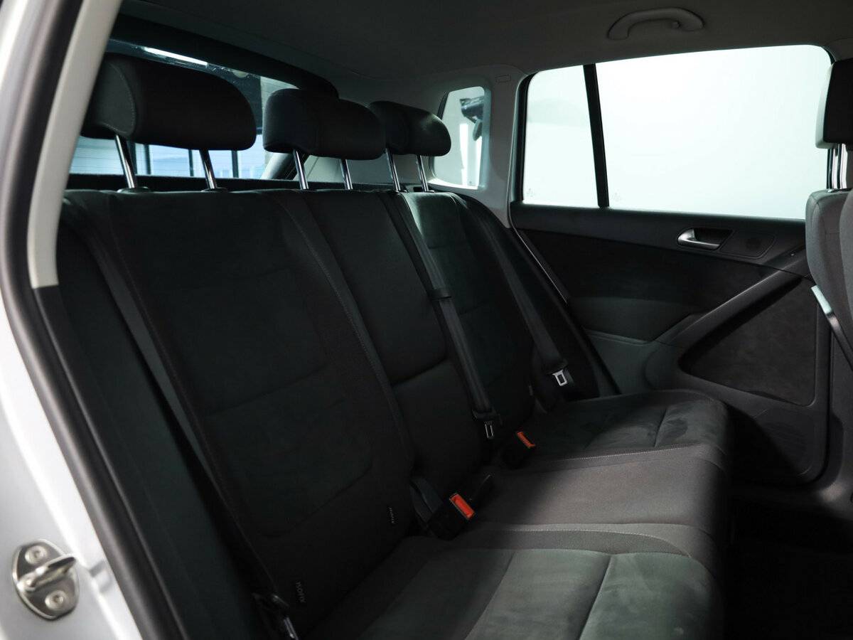 Б/У Фольксваген Тигуан 2016 года. Фото: #12