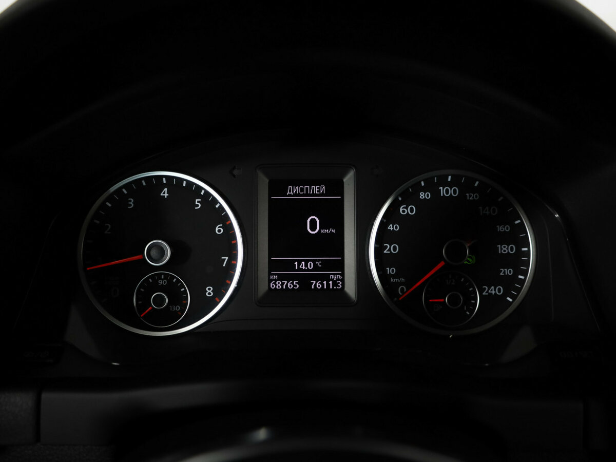 Б/У Фольксваген Тигуан 2016 года. Фото: #19