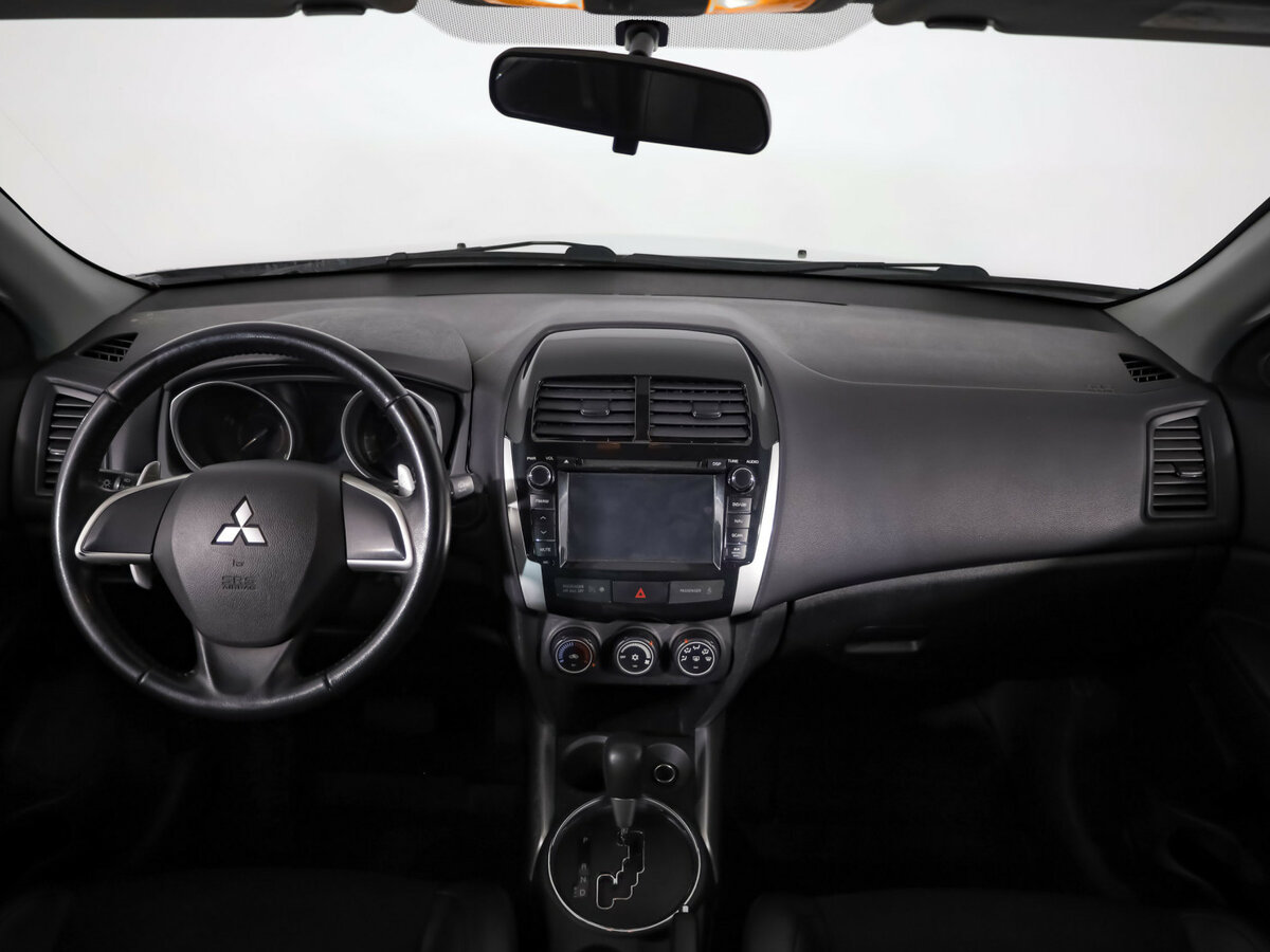 Б/У Митсубиши АС-Икс 2013 года. Фото: #7