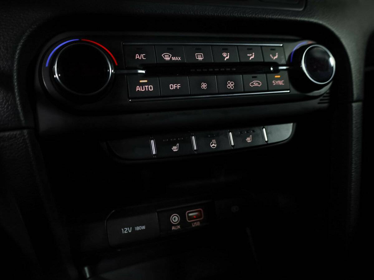 Б/У Киа Сид 2018 года. Фото: #16