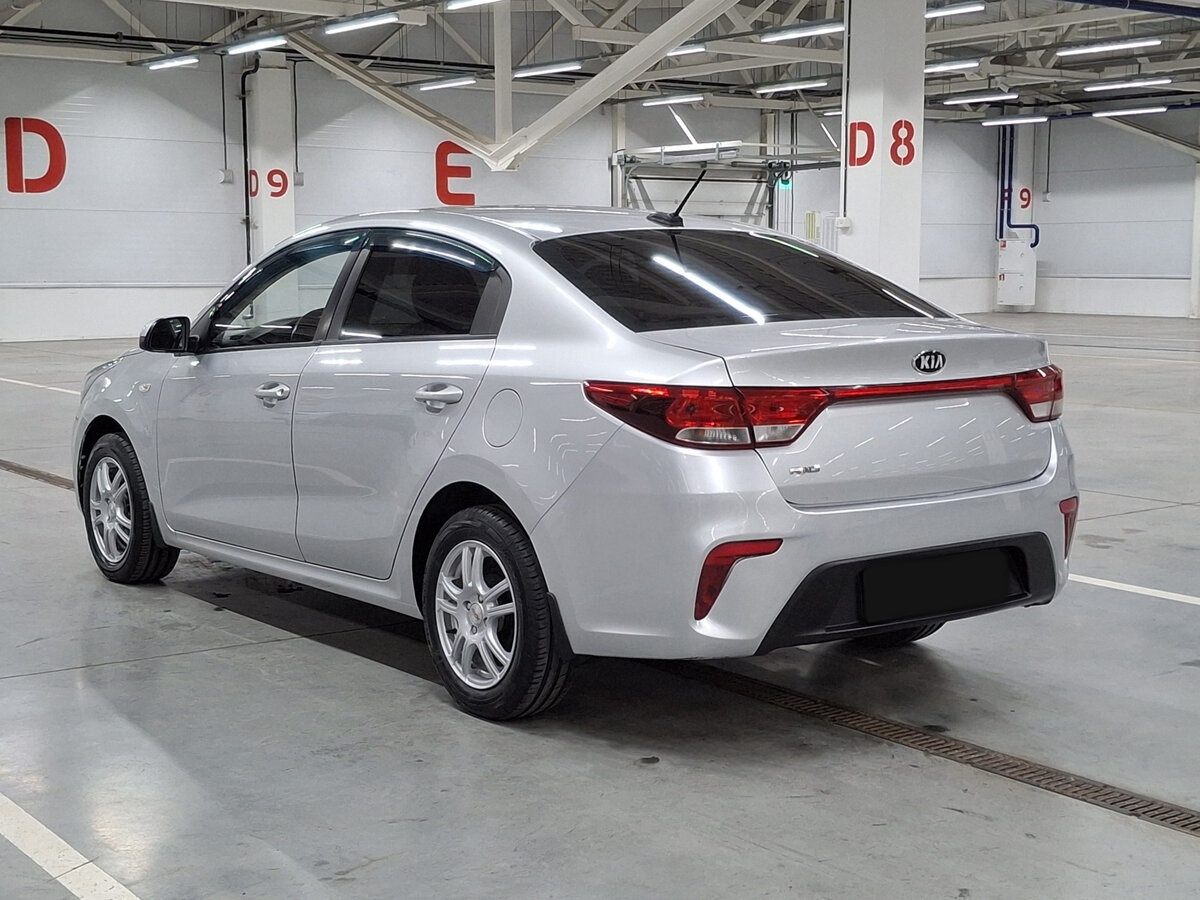 Б/У Киа Рио 2017 года. Фото: #6