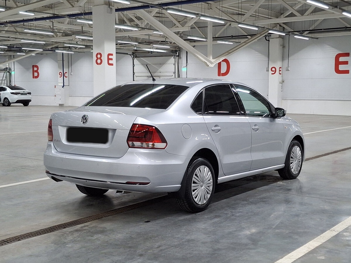 Б/У Фольксваген Поло 2016 года. Фото: #4