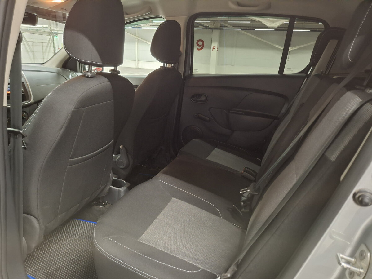 Б/У Рено Сандеро 2021 года. Фото: #11