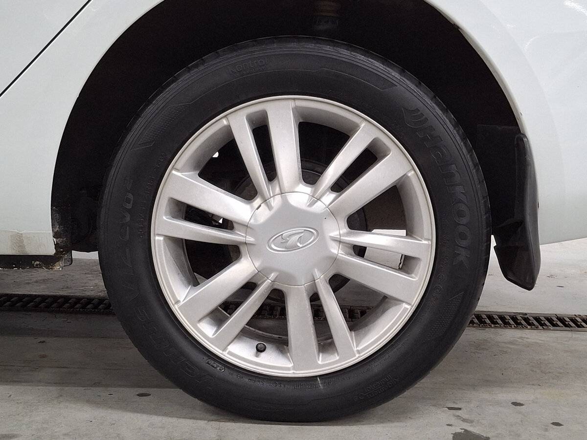 Б/У Лада (ВАЗ) Веста 2017 года. Фото: #17