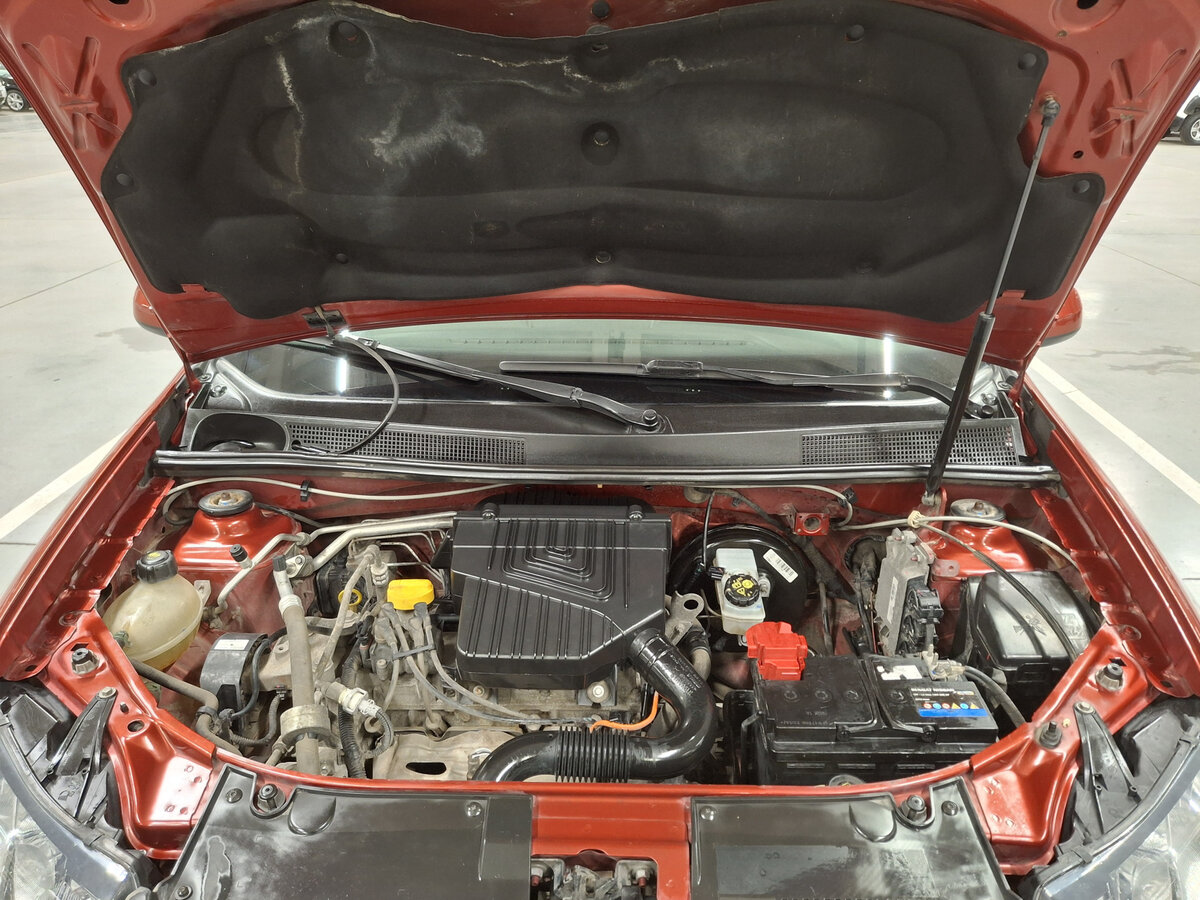 Б/У Рено Сандеро 2017 года. Фото: #8