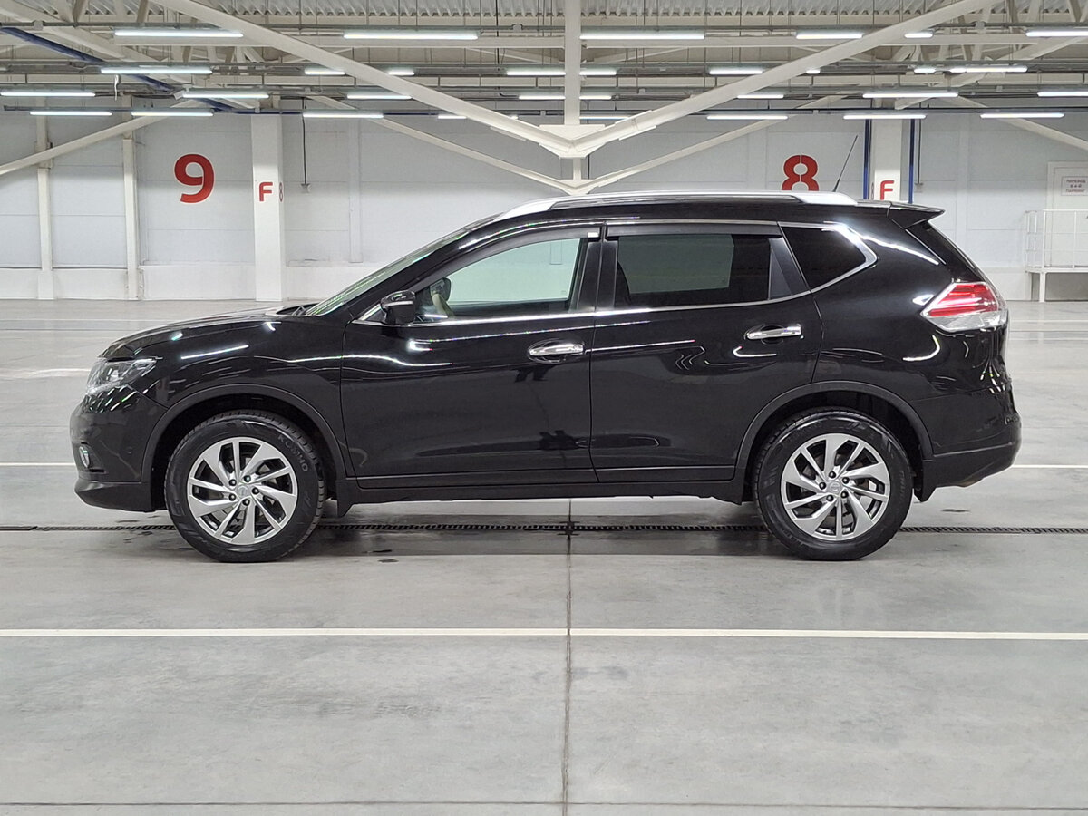 Б/У Ниссан Икс-Трейл 2015 года. Фото: #7