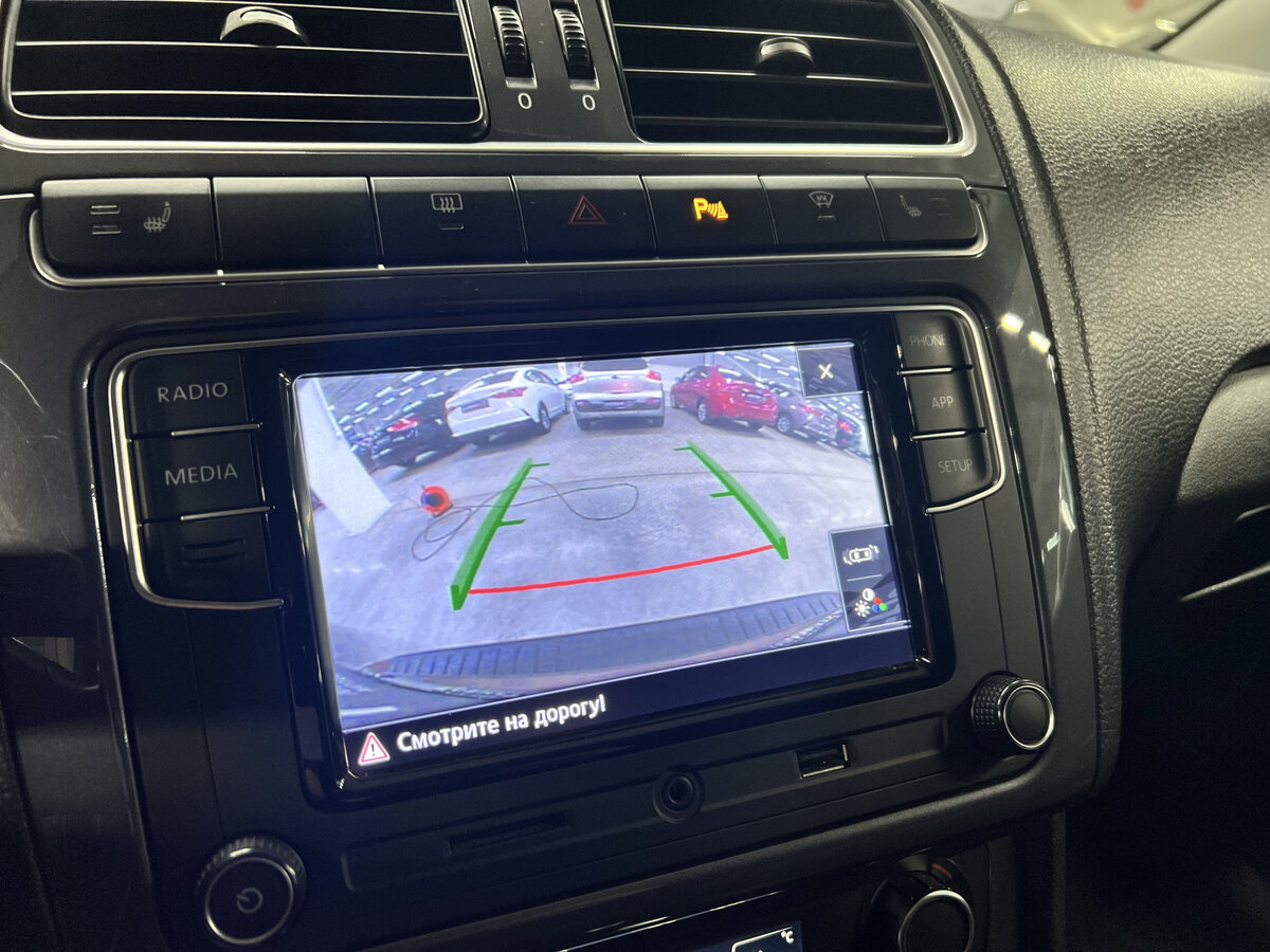 Б/У Фольксваген Поло 2018 года. Фото: #19