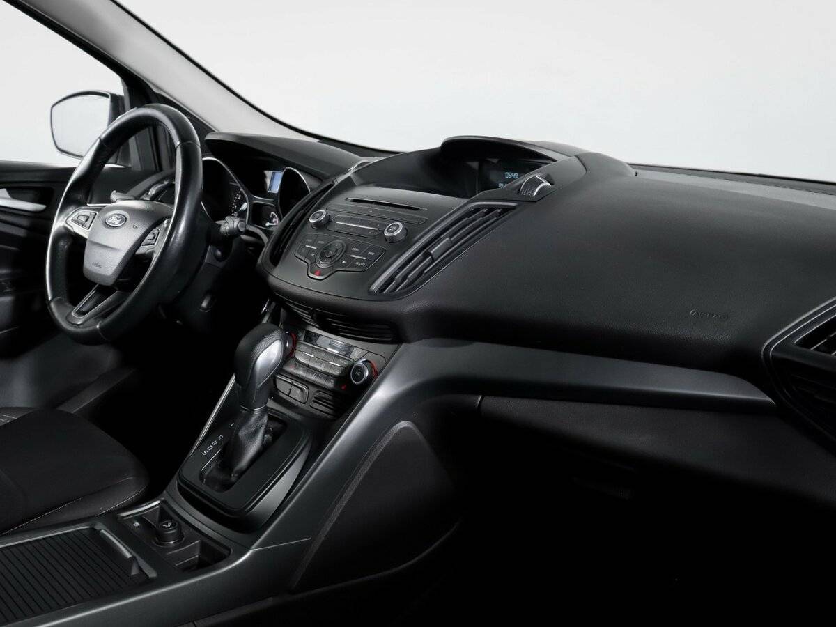 Б/У Форд Куга 2019 года. Фото: #8