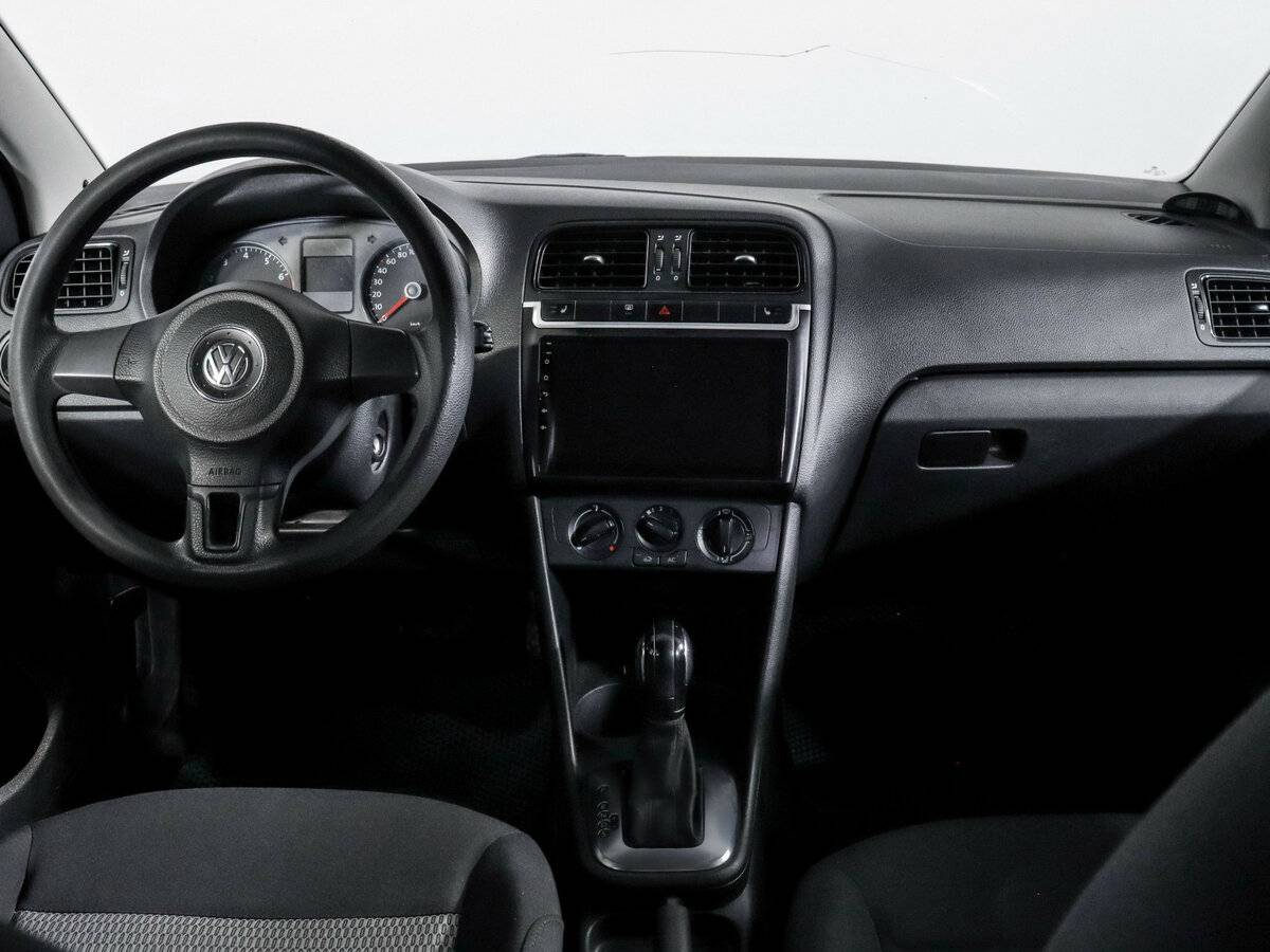 Б/У Фольксваген Поло 2014 года. Фото: #9