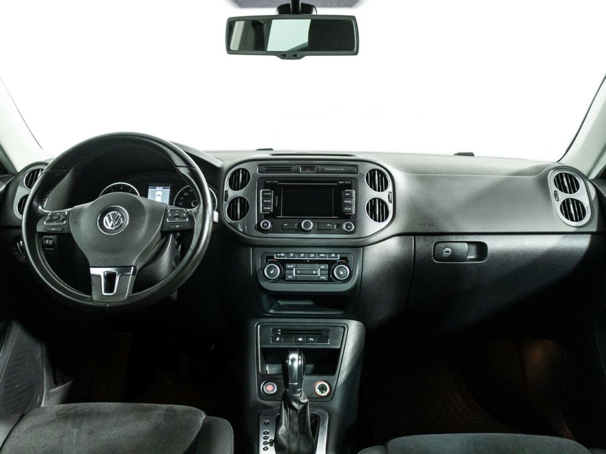 Б/У Фольксваген Тигуан 2012 года. Фото: #12