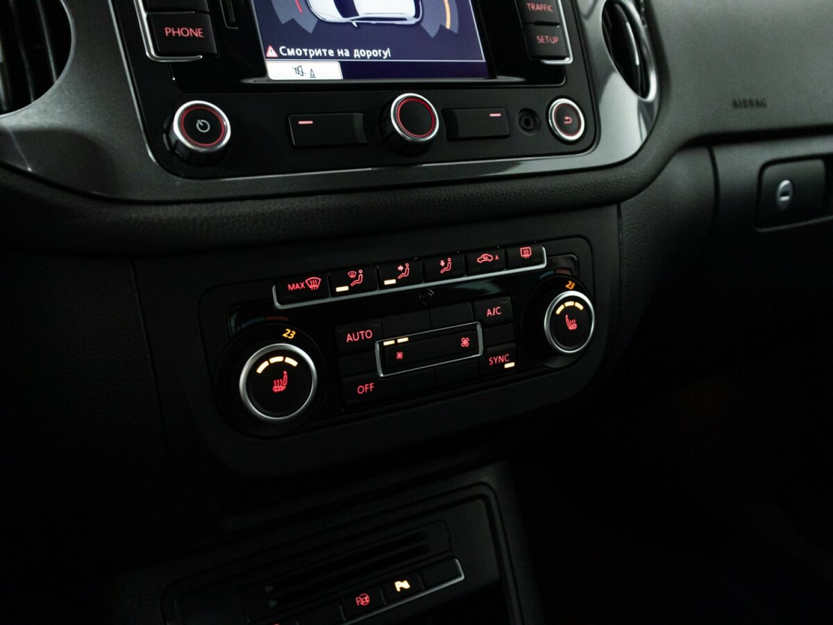 Б/У Фольксваген Тигуан 2012 года. Фото: #15