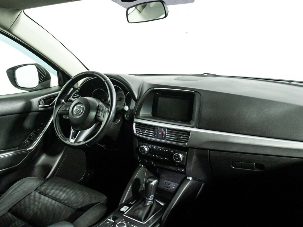 Б/У Мазда Ц-Икс-5 2017 года. Фото: #8