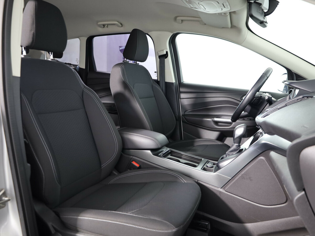 Б/У Форд Куга 2018 года. Фото: #12