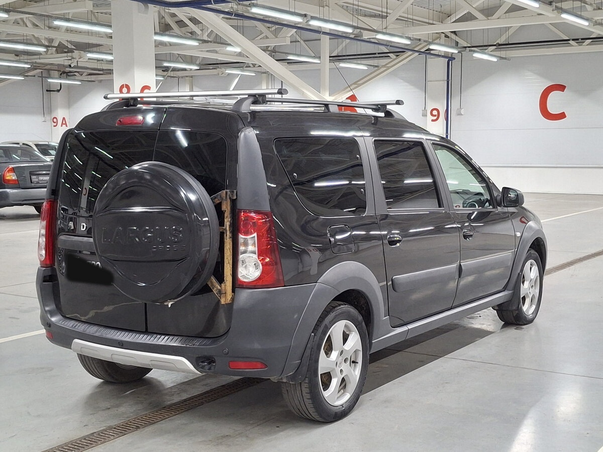 Б/У Лада (ВАЗ) Ларгус 2020 года. Фото: #4