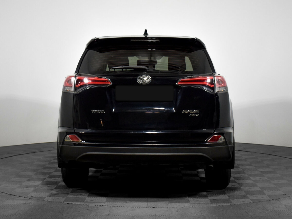 Б/У Тойота Рав4 2018 года. Фото: #5