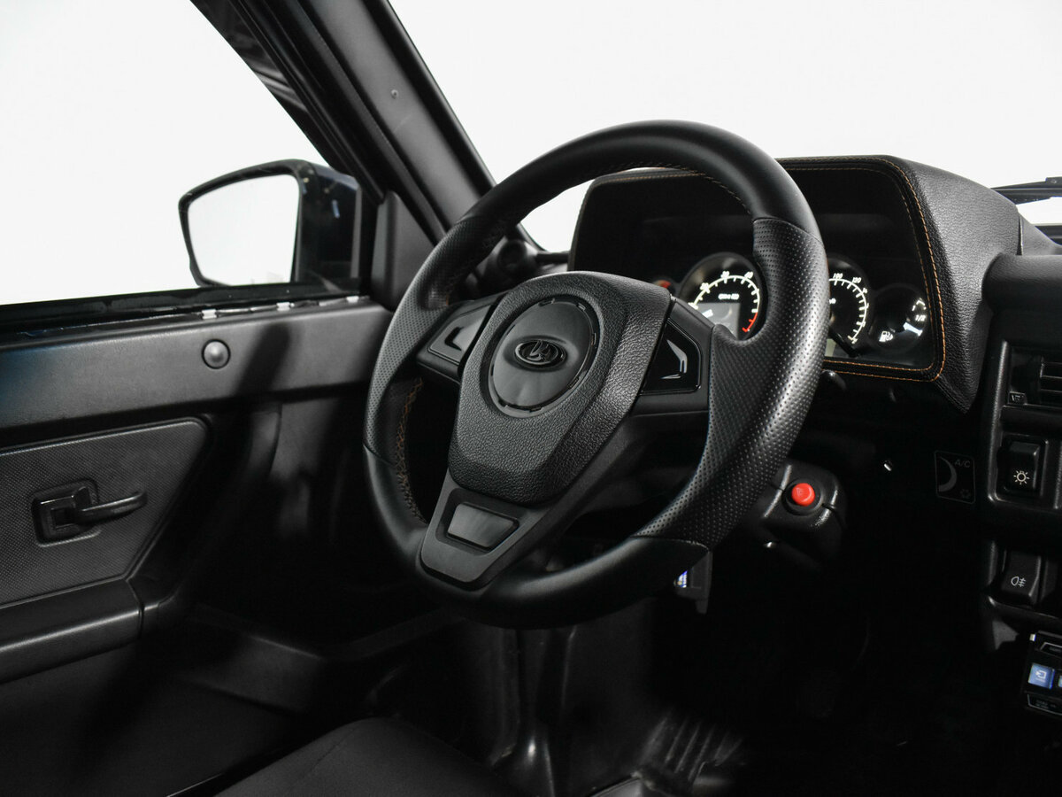 Б/У Лада (ВАЗ) 2121 (4х4) 2016 года. Фото: #12