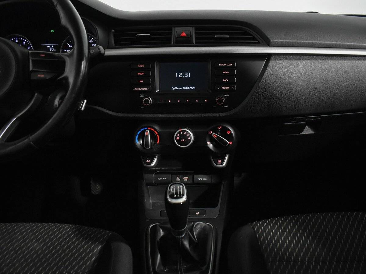 Б/У Киа Рио 2017 года. Фото: #14