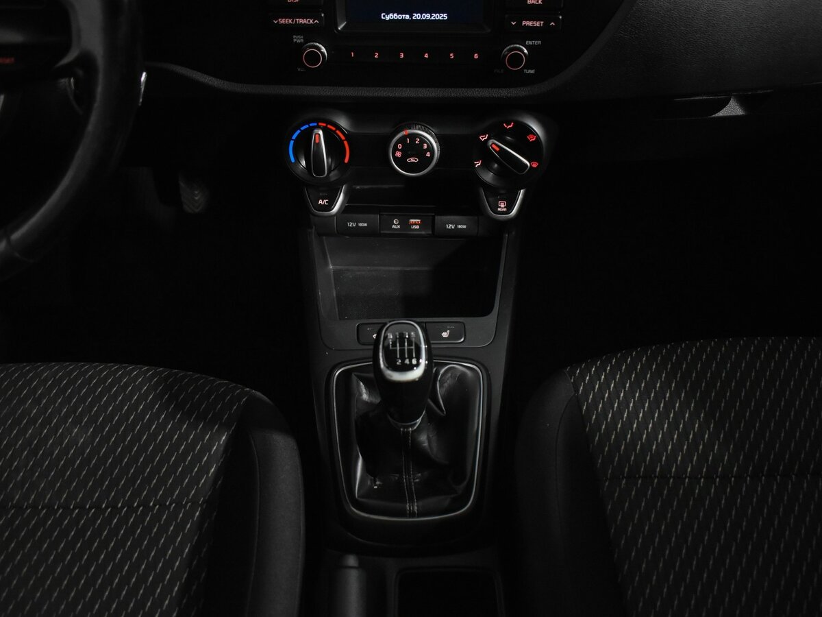 Б/У Киа Рио 2017 года. Фото: #15