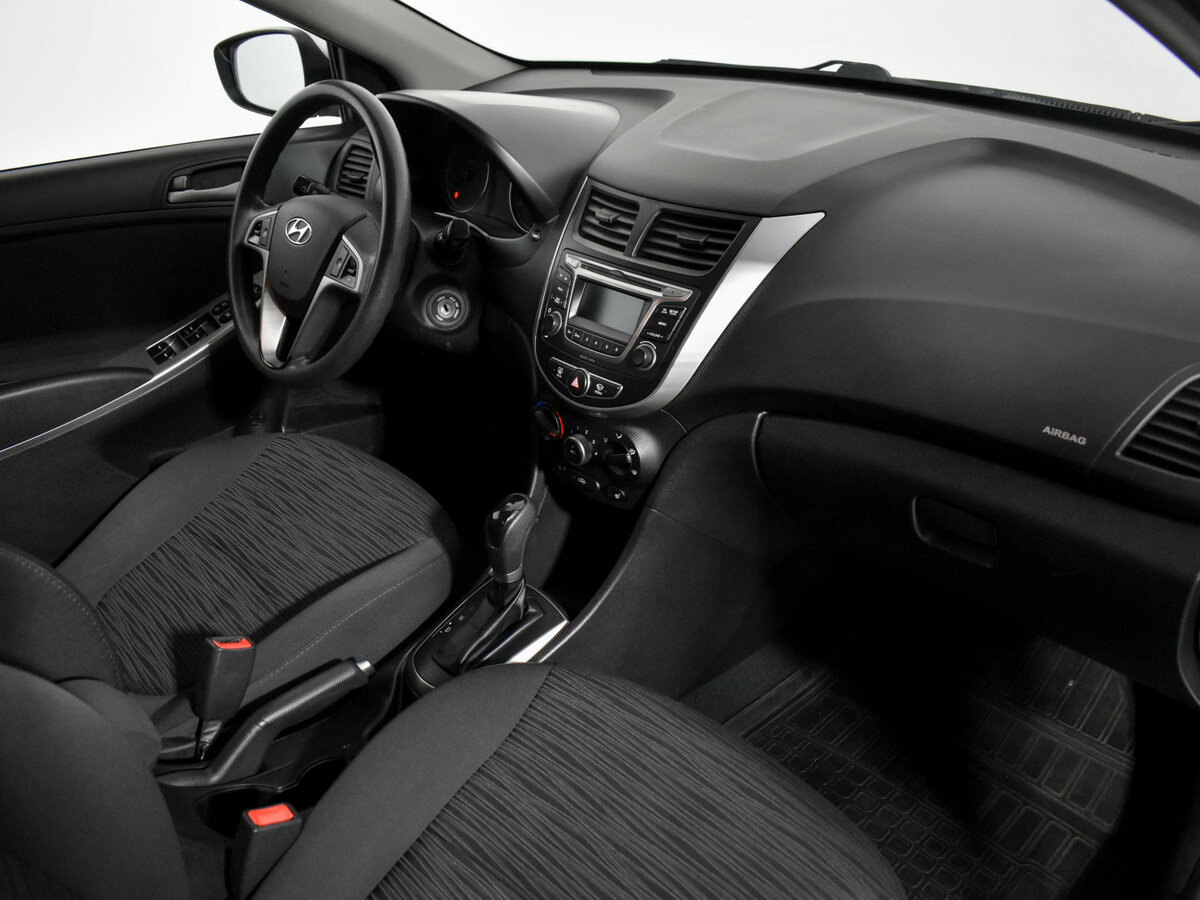 Б/У Хендай Солярис 2015 года. Фото: #10