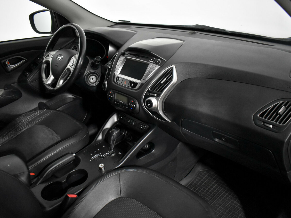 Б/У Хендай ай-икс35 2013 года. Фото: #10