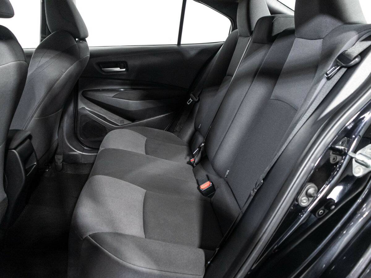 Б/У Тойота Королла 2020 года. Фото: #9