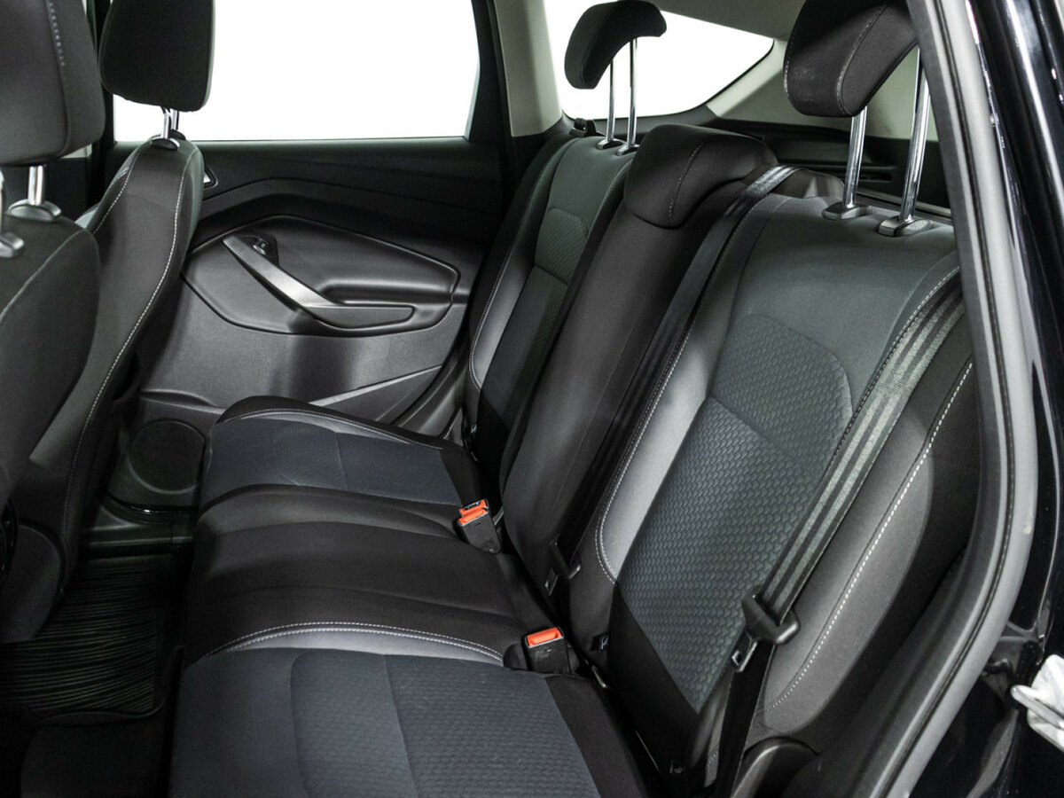 Б/У Форд Куга 2017 года. Фото: #9