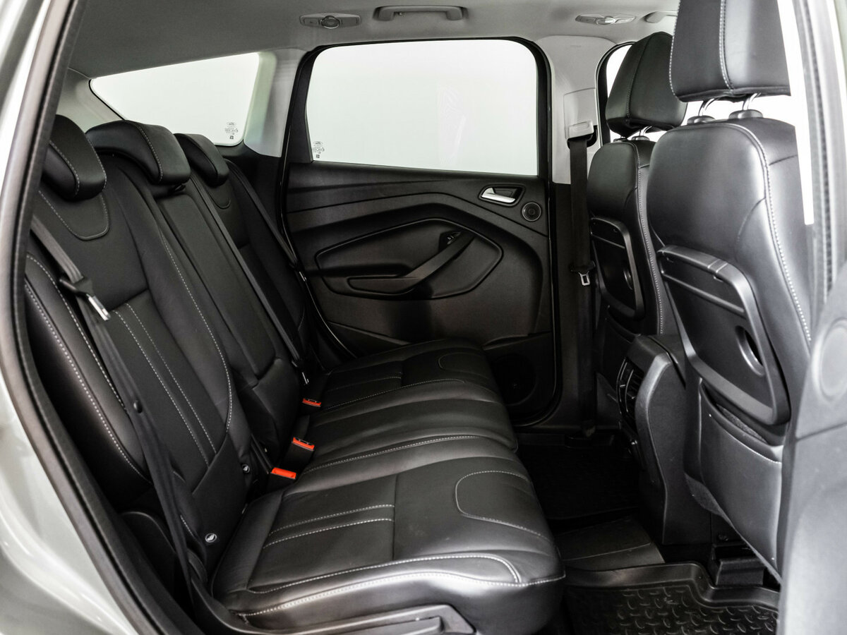 Б/У Форд Куга 2013 года. Фото: #13