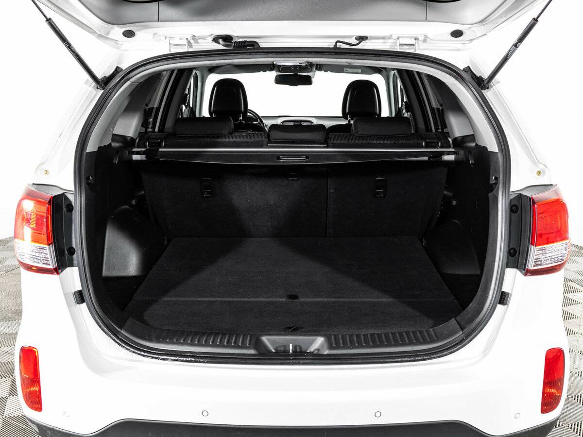 Б/У Киа Соренто 2013 года. Фото: #13