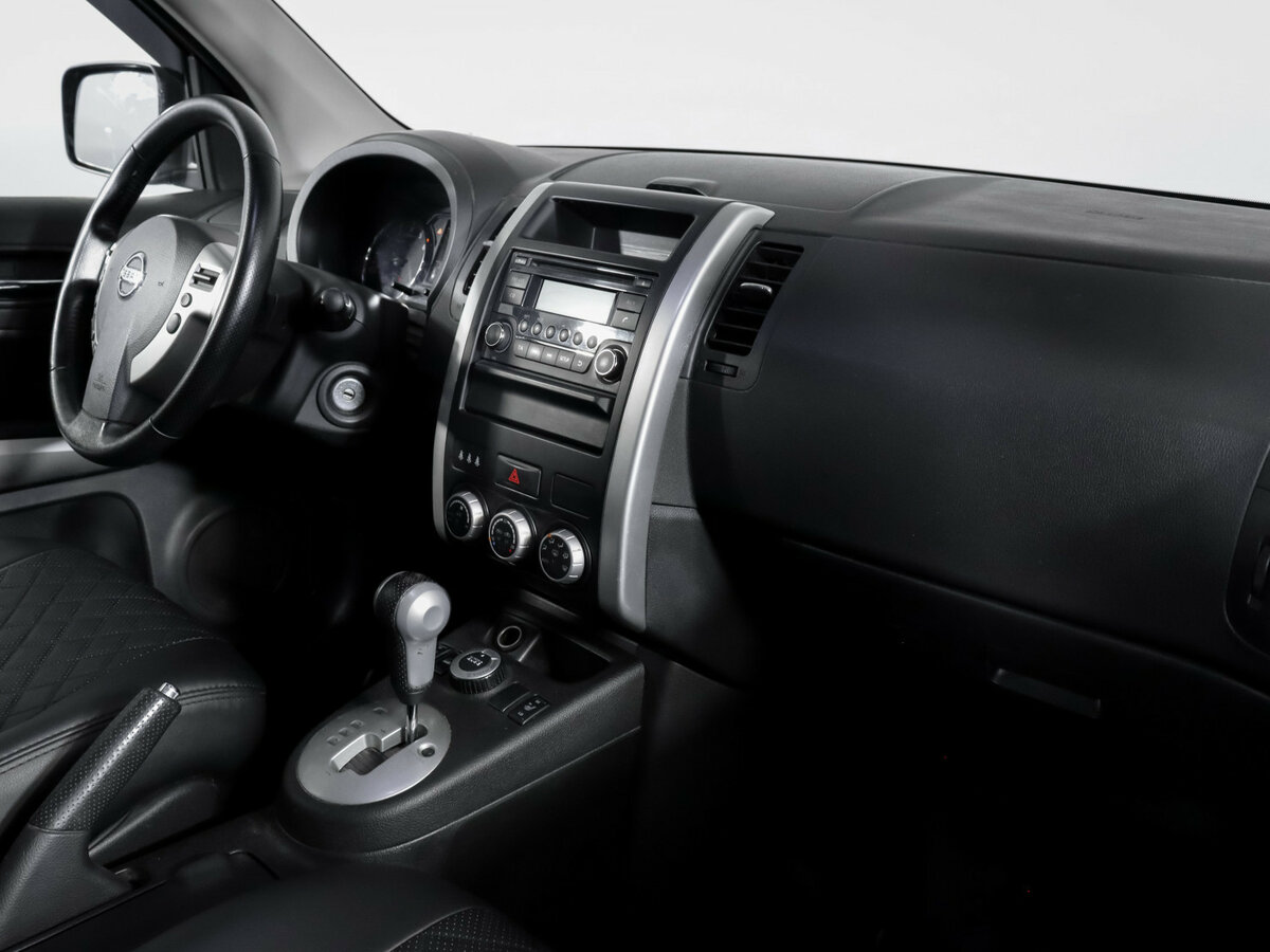 Б/У Ниссан Икс-Трейл 2014 года. Фото: #8