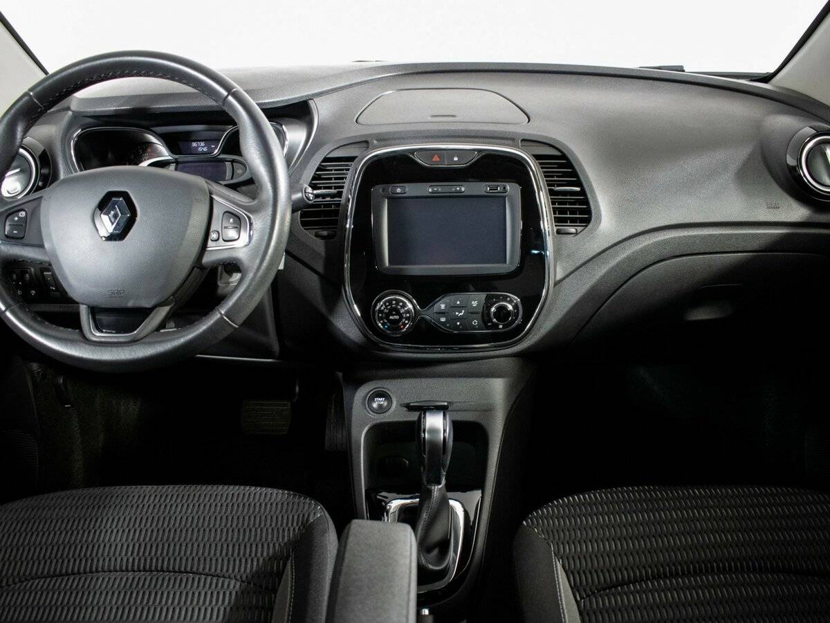 Б/У Рено Каптюр 2017 года. Фото: #8