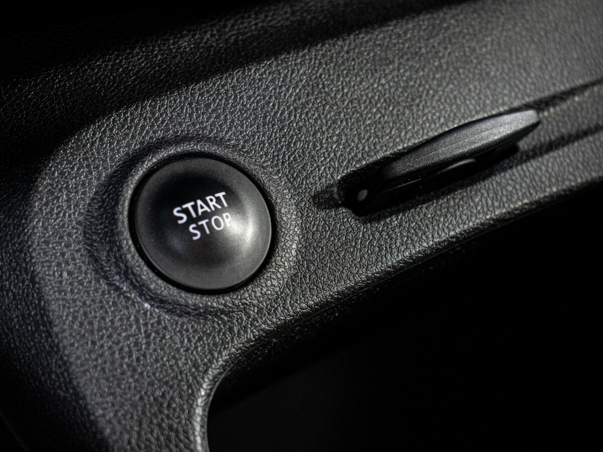 Б/У Рено Каптюр 2017 года. Фото: #13