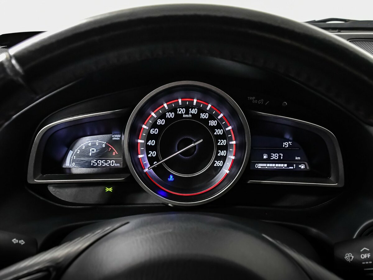 Б/У Мазда 3 2014 года. Фото: #7