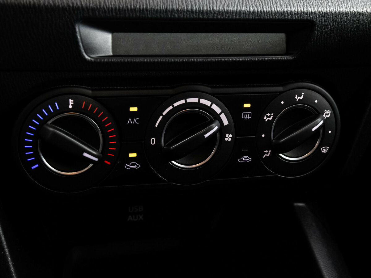 Б/У Мазда 3 2013 года. Фото: #10