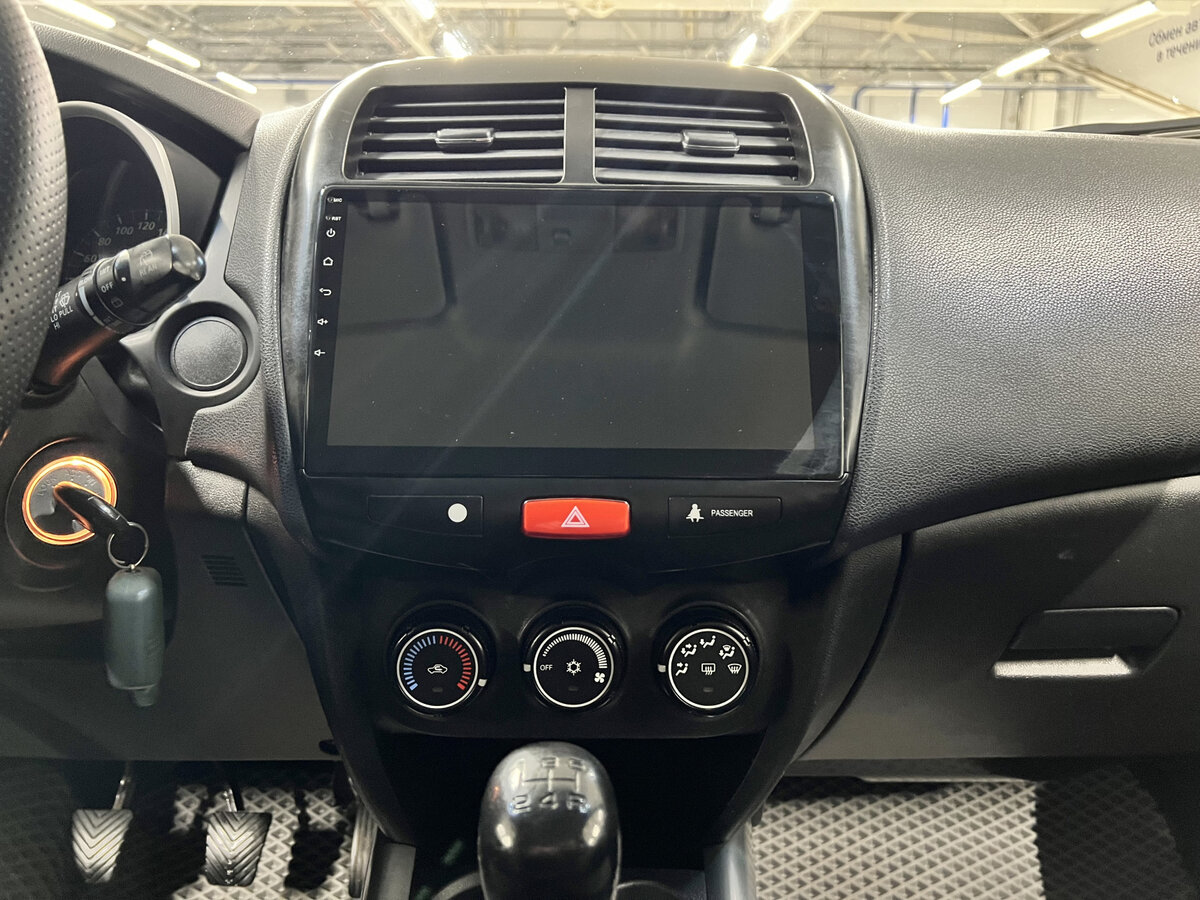 Б/У Митсубиши АС-Икс 2012 года. Фото: #12