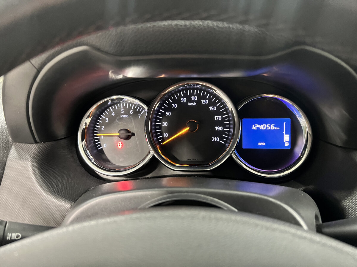 Б/У Рено Дастер 2017 года. Фото: #12