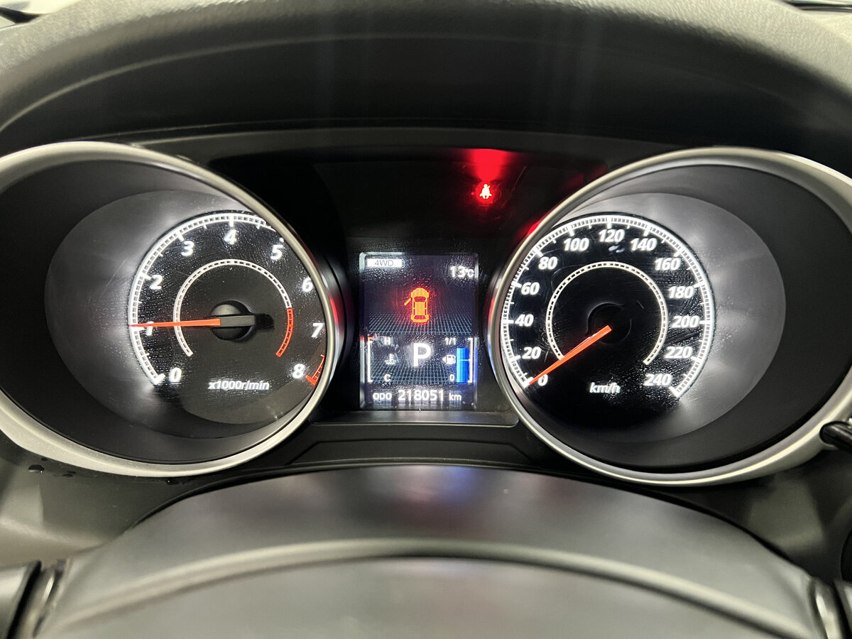 Б/У Митсубиши АС-Икс 2012 года. Фото: #12