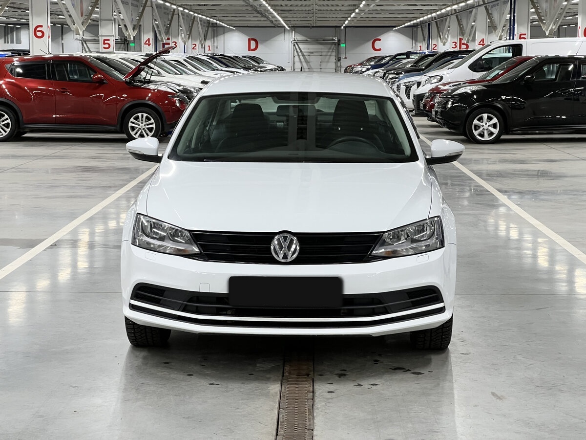 Б/У Фольксваген Джетта 2016 года. Фото: #1