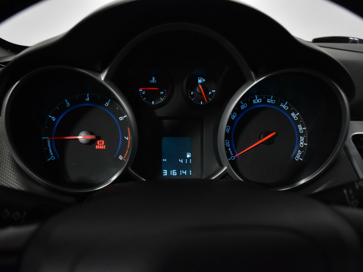 Б/У Шевроле Круз 2012 года. Фото: #11