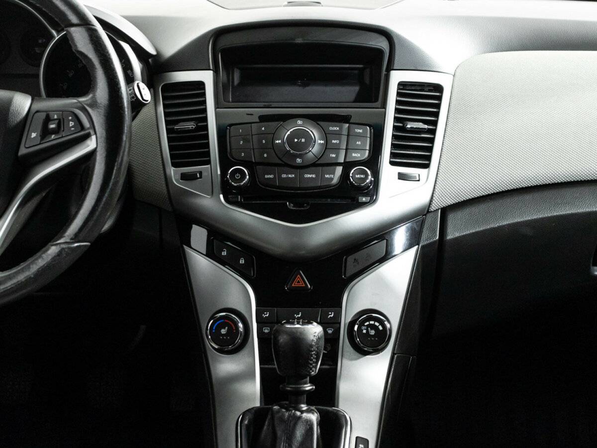 Б/У Шевроле Круз 2012 года. Фото: #13