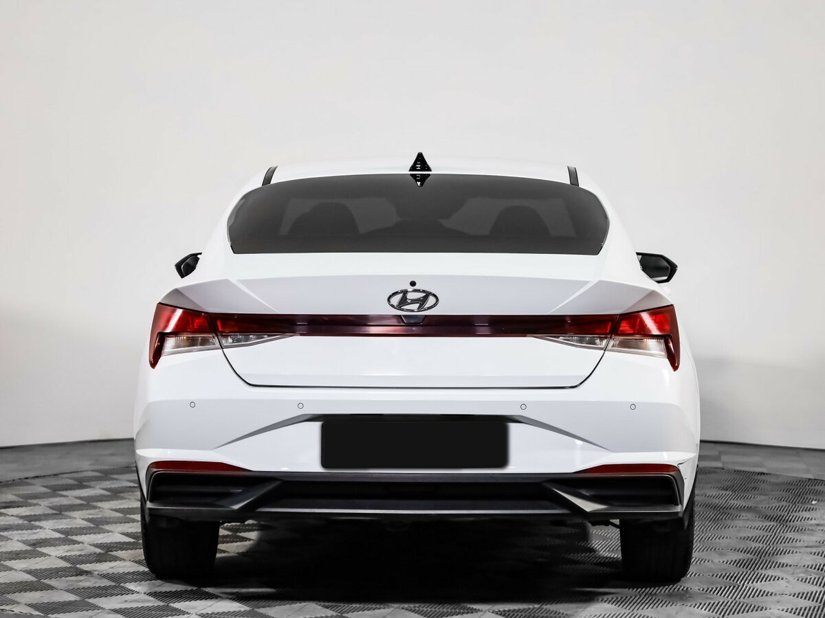 Б/У Хендай Елантра 2021 года. Фото: #4