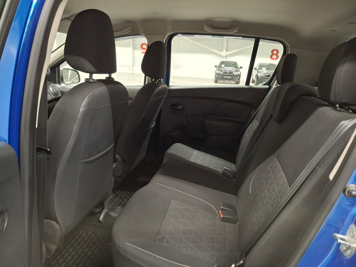 Б/У Рено Сандеро 2016 года. Фото: #11