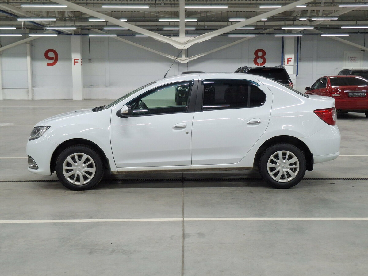 Б/У Рено Логан 2017 года. Фото: #7