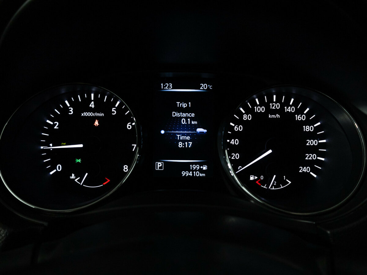 Б/У Ниссан Икс-Трейл 2016 года. Фото: #11