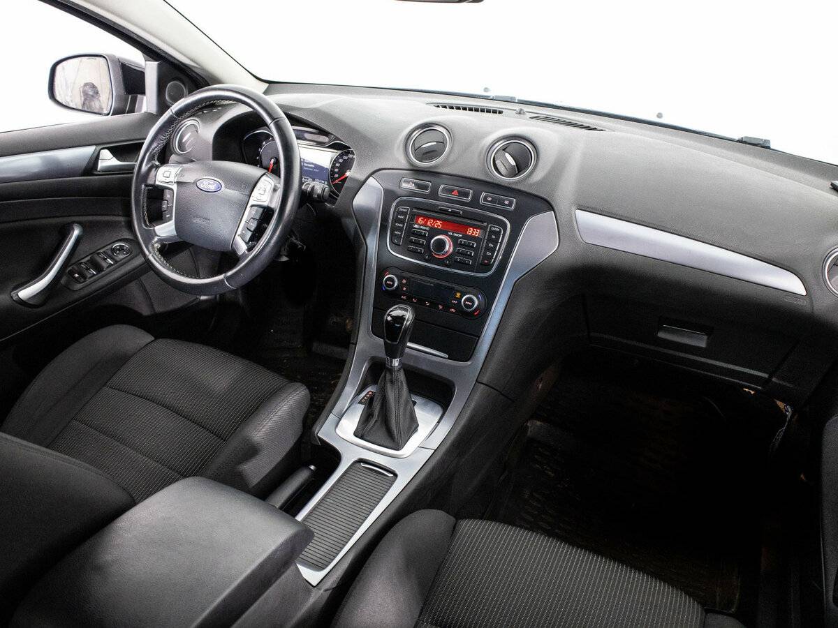 Б/У Форд Мондео 2014 года. Фото: #10