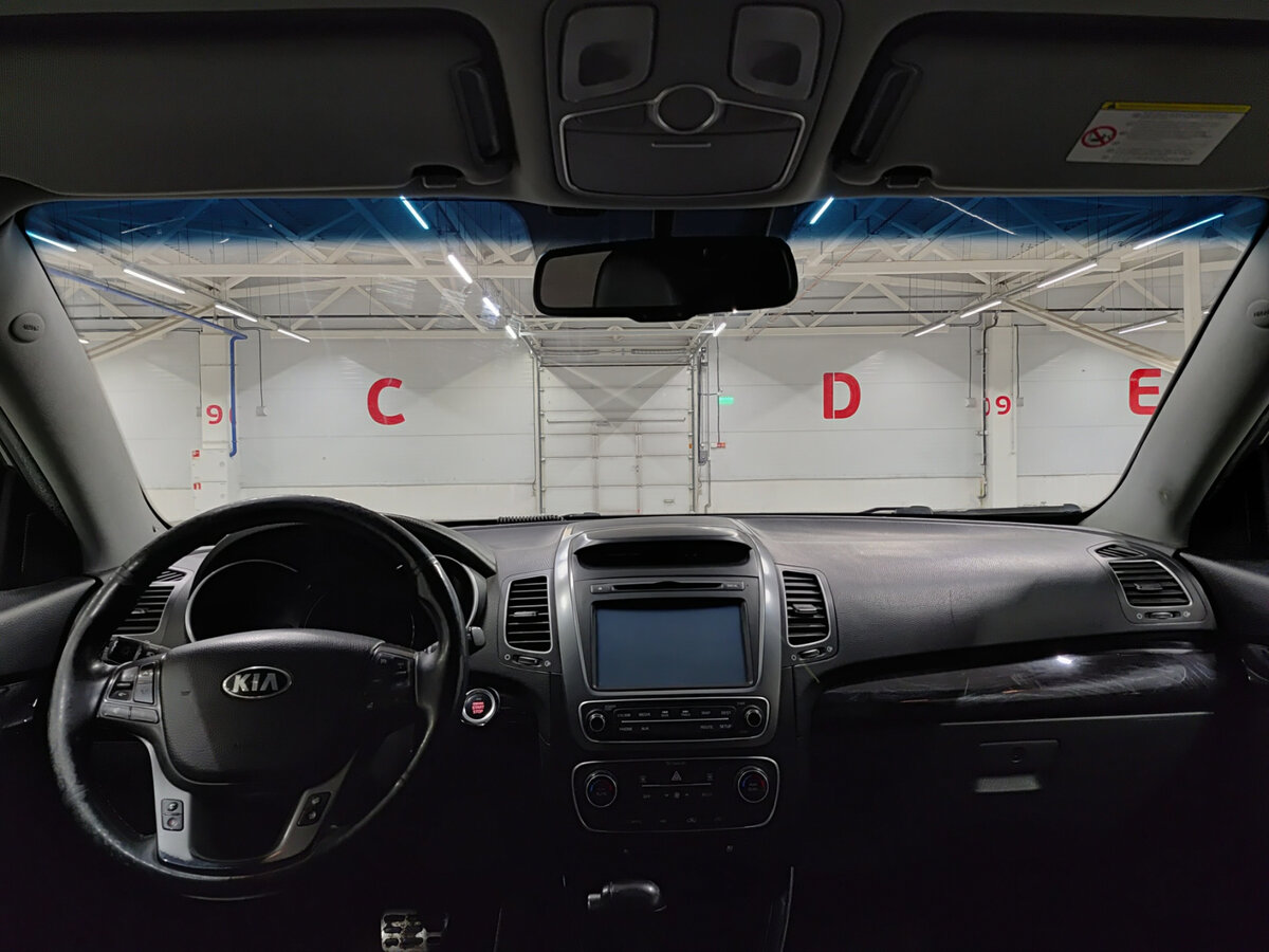 Б/У Киа Соренто 2013 года. Фото: #13