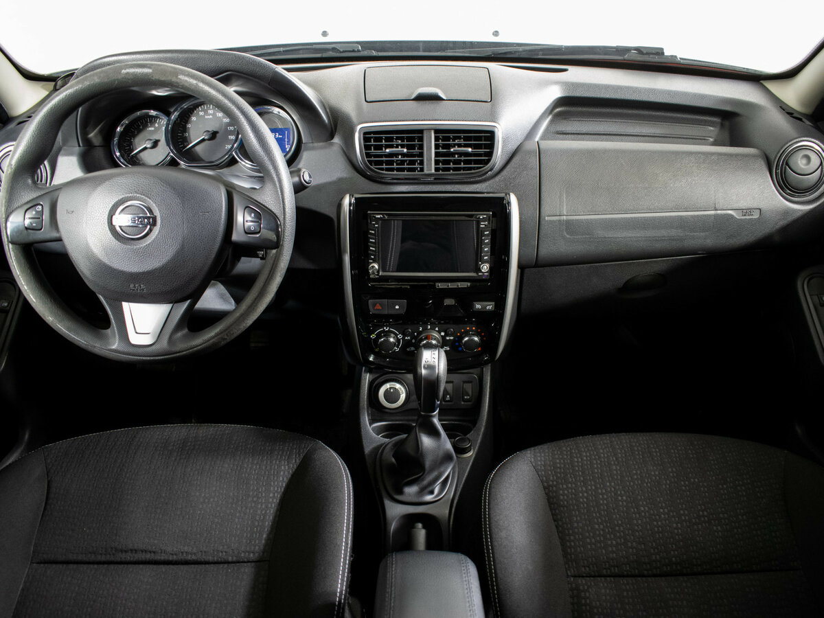 Б/У Ниссан Террано 2018 года. Фото: #9