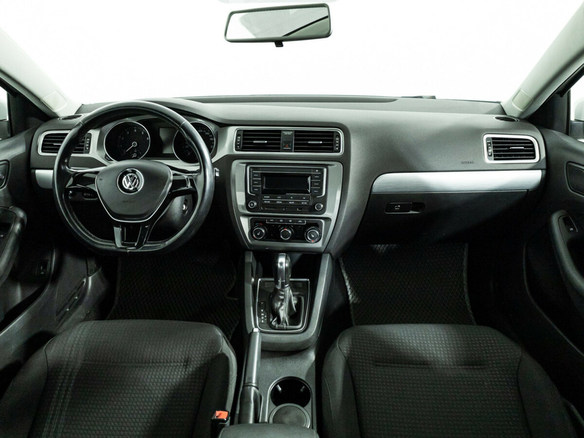 Б/У Фольксваген Джетта 2017 года. Фото: #10