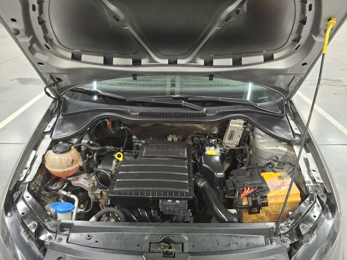 Б/У Фольксваген Поло 2018 года. Фото: #8